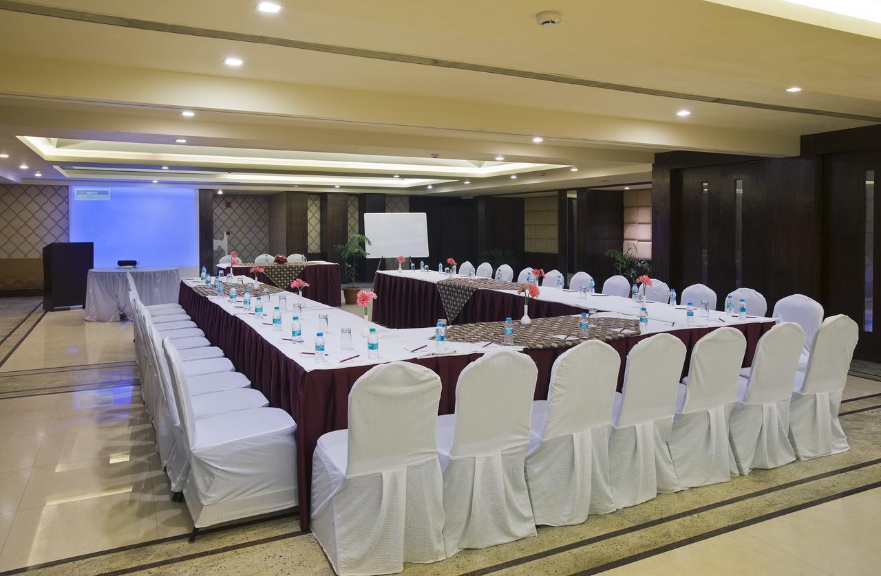 The Manor Bareilly By Leisure Hotels Екстериор снимка